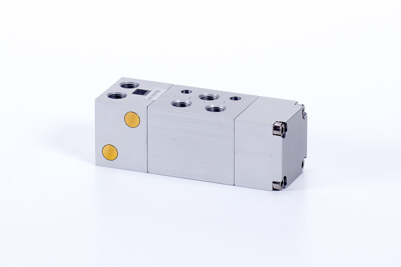 3/2 dvojručný ovládací blok