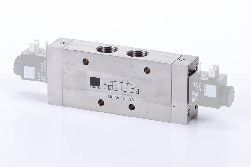 MH 520 121 VES