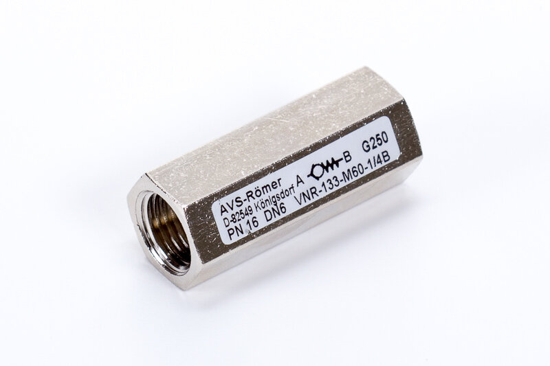 VNR-133 | závitový prípoj