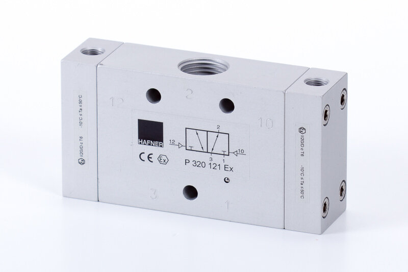 P 320 121 EX