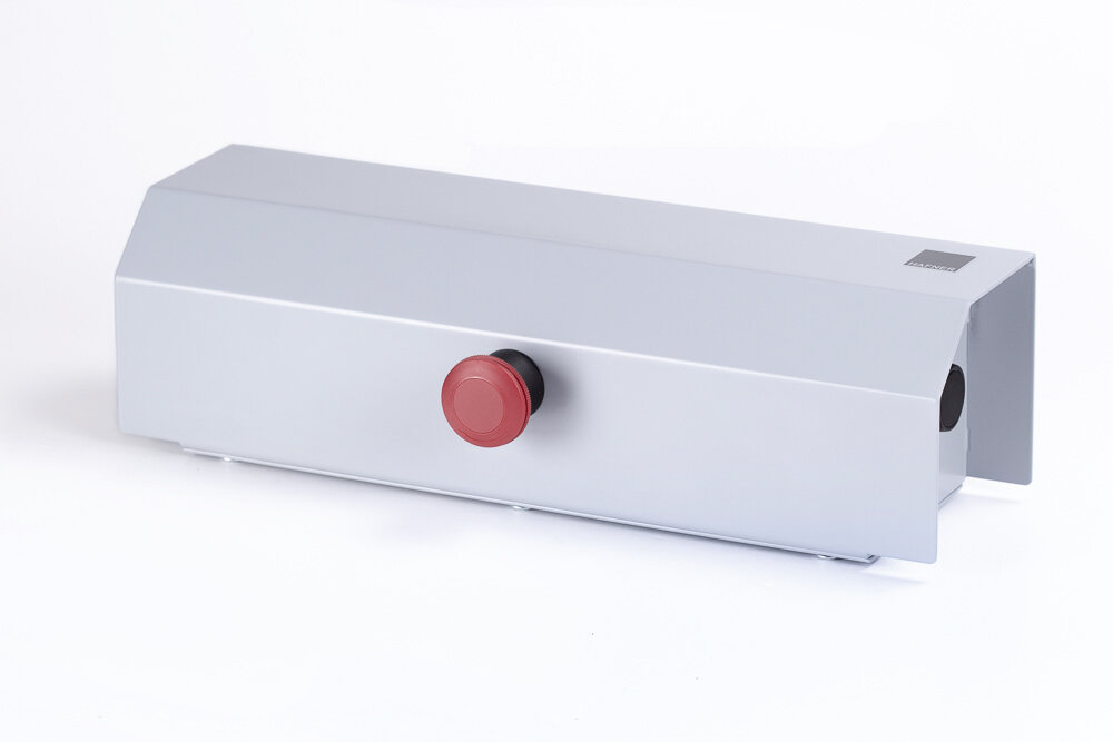 Dvojručný ovládací pult