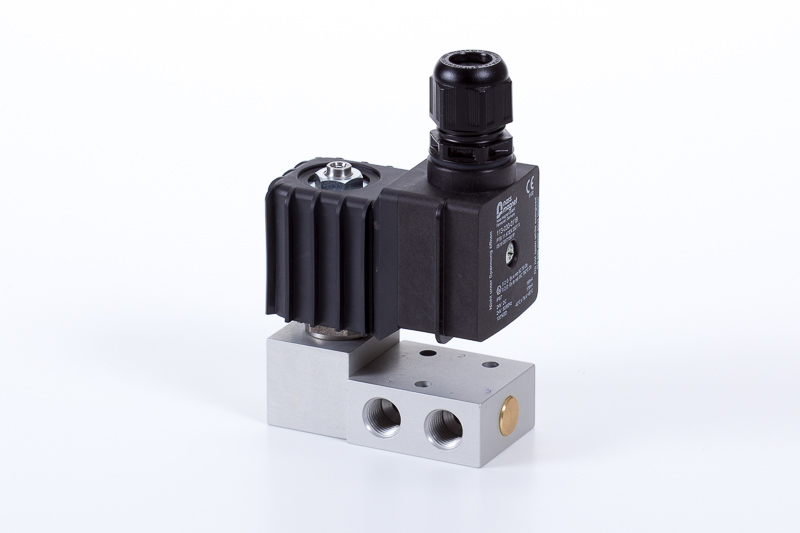 3/2 návrat pružinou