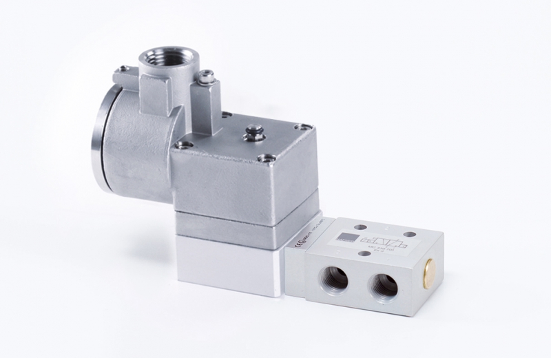 3/2 návrat pružinou